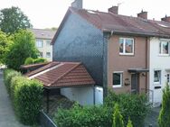 Reihenendhaus mit angrenzendem Carport in Huchting - Bremen