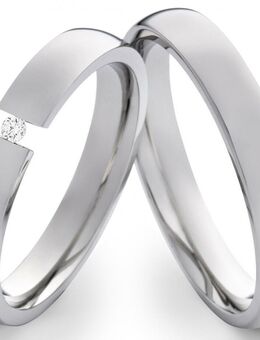 Edelstahlringe LUC1 mit Stein und Gravur - Aholming