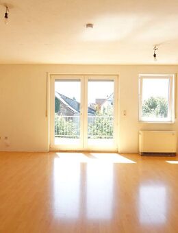 Helle 4-Zimmer-Maisonette mit Stellplatz und Dachboden in Helmstadt - Helmstadt-Bargen