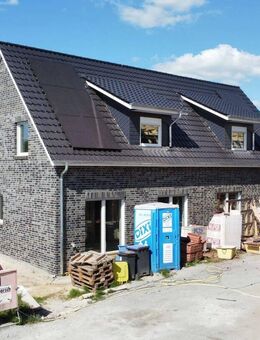 Krusenbusch: 4-Zimmer Doppelhaushälfte in Südausrichtung | Carport | KFW 40 - Oldenburg