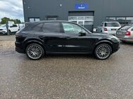 Porsche Cayenne Platinum Edition,PANO,LEDER,BOSE SOUND - Alsdorf (Nordrhein-Westfalen)