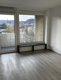 Sanierte 2 Zimmer mit Balkon und Aufzug - Hagen (Stadt der FernUniversität)