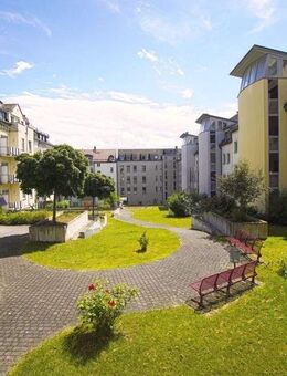 NEU renovierte 2-Raum-Wohnung mit West-Balkon, Aufzug und Abstellraum im Kaßberg-Karree - Chemnitz