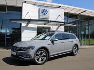 VW Passat Variant, Alltrack, Jahr 2022 - Mücke