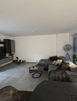 Wohnen mit Wohlfühlfaktor - schöne Wohnung mit Wintergarten in Osnabrück - Osnabrück