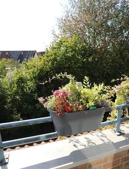 Westbalkon mit Ausblick ins Grüne - 2 Zi-ETW zzgl. ausgebautem Spitzboden in Gifhorn / OT Kästorf - Gifhorn