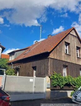 Gemütliches Einfamilienhaus mit Schopf, Garage und Büroraum über der Garage! - Karlsruhe