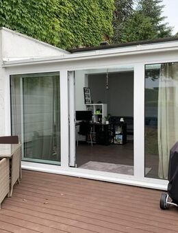 KNIPFER`S IMMOBILIENSCHÄTZE - Elegantes Gartenstudio in Augsburg-Haunstetten zum Kauf - Augsburg
