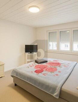 HELLE UND FREUNDLICHE ATMOSPHÄRE - Augsburg