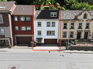 NEU: Ein Haus mit zwei Wohnungen, Doppelgarage und Terrasse zu verkaufen im schönen Altena!!! - Altena