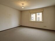 Freistehendes Einfamilienhaus in Frankfurt-Nied mit kleinem geschütztem Garten ?? - Frankfurt (Main)