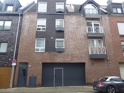 EXKLUSIV/HEERDT NÄHE OBERKASSEL 3- FAM.HS. 2 WOHNUNGEN BEZUGSFREI DOPPELGARAGE KFF GZH RUHIGE LAGE