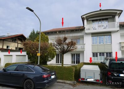 Dreifamilienhaus in guter Lage von Raubling - Erdgeschoss-Gartenwohnung frei!