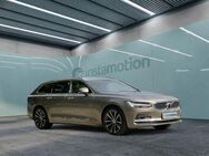Volvo V90, B4 (Diesel) Mild Hybrid Inscription AWD, Jahr 2021 - München