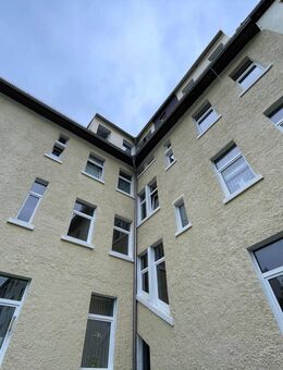 Zeitloser Altbau-Charme in Oelsnitz - denkmalgeschützte 3-Zimmer-Dachgeschosswohnung - Oelsnitz