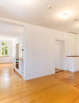 Historisches Juwel am Schlosskanal: Bezauberndes 2-Zimmer-Hideaway mit Traumblicken - München