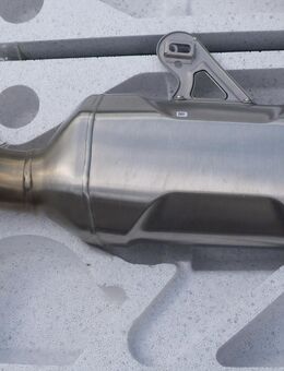 BMW R1300 GS Auspuff Endtopf BMW 8828760 - OVP - Wiehl Zentrum