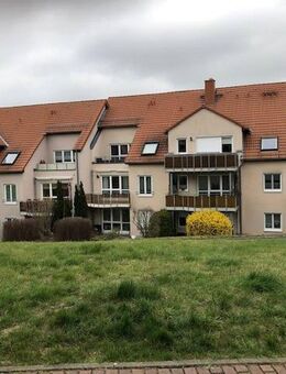 Komfortabel wohnen in Bannewitz: 4-Zimmer-Wohnung mit Balkon,Garage, Keller ab 01.10.2025 verfügbar! - Bannewitz
