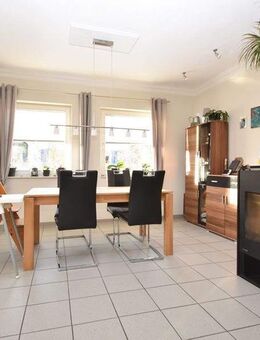 Familienfreundliches Einfamilienhaus mit Wintergarten, Garten und Keller! - Braunschweig