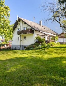 Natur pur: Großzügiges Haus auf riesigem Grundstück - Bad Herrenalb