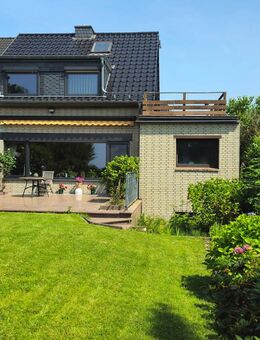 Charmante Doppelhaushälfte mit stillem Luxus und traumhafter Aussicht in Odenthal-Glöbusch. - Odenthal