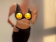 Heiße Bilder von s*xy jungen Milf! - Frankfurt (Main)