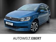 VW Touran, 1.5 TSI, Jahr 2021 - Bensheim