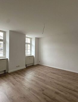 Neu saniert Single-Wohnung - Grünhainichen