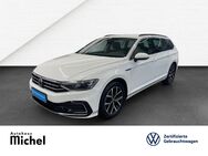 VW Passat Variant, Plug-In Hybrid GTE IQ-Light TravelAssist Rückkamera, Jahr 2020 - Gießen