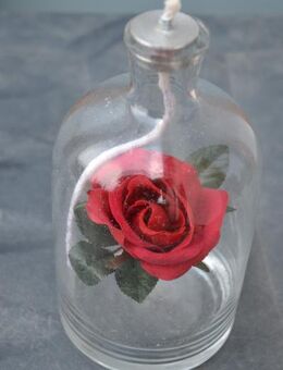 Glas Flasche Petroleum Lichtpetroleum Lampe mit Rose - Verden (Aller)