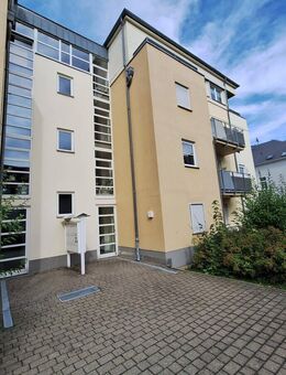 Moderne 2-Raum-Erdgeschoss-Wohnung mit 2 Balkonen - Freiberg