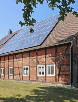 Laufend modernisierte Immobilie. Drei Wohnbereiche zur freien Nutzung. - Dannenberg (Elbe)