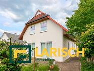 Einfamilienhaus mit großzügiger Raumaufteilung - perfekte Mischung aus Klassik und Moderne - Rellingen