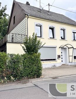 Aus Bankverwertung! Einfamilienhaus in ruhiger Lage mit Garage! - Weiskirchen