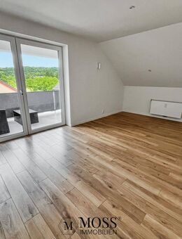 Kernsanierte 4-Zimmer DG-Wohnung in Gundelfingen / Freiburg - Leerstehend - Gundelfingen