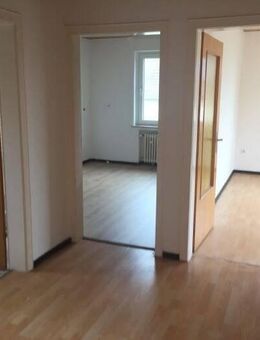 3 Zimmer Wohnung mit Balkon in Bovenden - Reyershausen - Bovenden