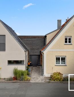 Anbau aus 2014! Zweifamilienhaus mit flexiblen Nutzungsmöglichkeiten und toller Aufteilung - Viereth-Trunstadt