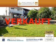 FALANGA IMMOBILIEN-Top modernisiertes REH mit viel Platz & herrlichen Sonnengarten in begehrter Wallufer Familienlage - Walluf