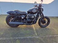 Hyosung GV 300 S cooler Bobber mit 30 PS . Abholung 3000 € weil . . . . - Gelsenkirchen Scholven