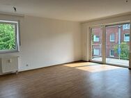 Helle, freundliche und renovierte 2 Zimmer Wohnung in ruhiger Lage mit Laufnähe zum Bahnhof - Grevenbroich
