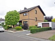Zweifamilienhaus mit schönem Garten - Euskirchen