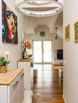 Moderne Wohnung mit Dachterrasse, Moselblick & Tiefgaragenstellplatz - Longuich