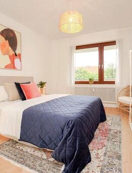 Helle 3-Zimmer Wohnung mit großem Balkon - Bremen