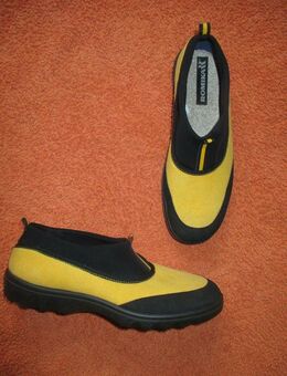 NEUw * Allwetter * wasserabweisend * Reinschlupf * Sneaker * Schuhe "ROMIKA" Gr. 38/ 5 * schwarz * mais- gelb * - Riedlingen