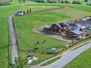 Modernes Holzblockhaus mit Offenstall in schöner Aussichtslage - Kürten