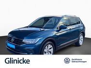 VW Tiguan, 2.0 TDI Move, Jahr 2024 - Kassel