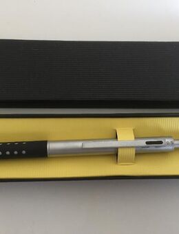 Hochwertiger Multi-Funktion-Stift -NEU- - Bremen