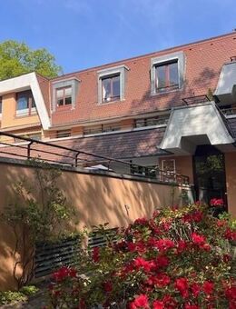 Dahlem am Finkenpark: perfekt geschnittene 3-Zimmerwohnung mit ca. 30 m² großer Sonnenterrasse und Garagen-Stellplatz - Berlin