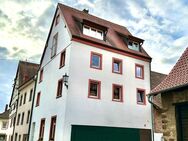 Gepflegtes Stadthaus mit 3 Wohneinheiten im schönen Kenzingen - Kenzingen