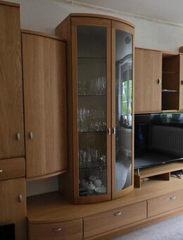 Wohnzimmer-Schrank Eiche teilmassiv von Musterring - Braunschweig